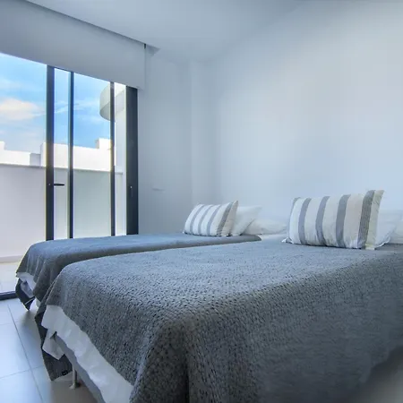 Mara's Higueron West - Higueron Dream - 246 M2 Of Private Terrace & Garden - Like A House Fuengirola