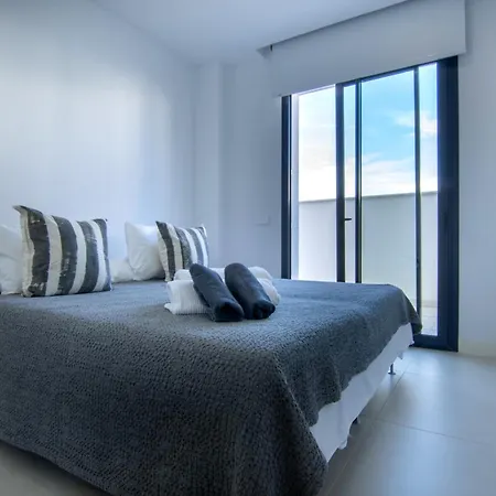Mara's Higueron West - Higueron Dream - 246 M2 Of Private Terrace & Garden - Like A House Fuengirola