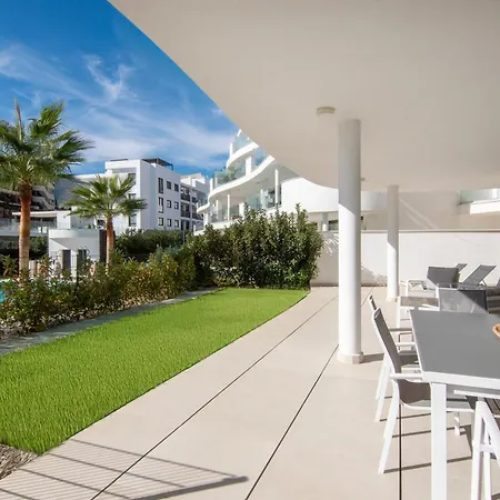 Apartman Mara's Higueron West - Higueron Dream - 246 M2 Of Private Terrace & Garden - Like A House