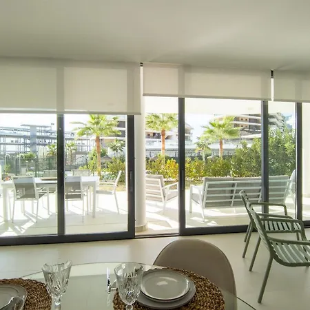 Mara's Higueron West - Higueron Dream - 246 M2 Of Private Terrace & Garden - Like A House Apartament Fuengirola
